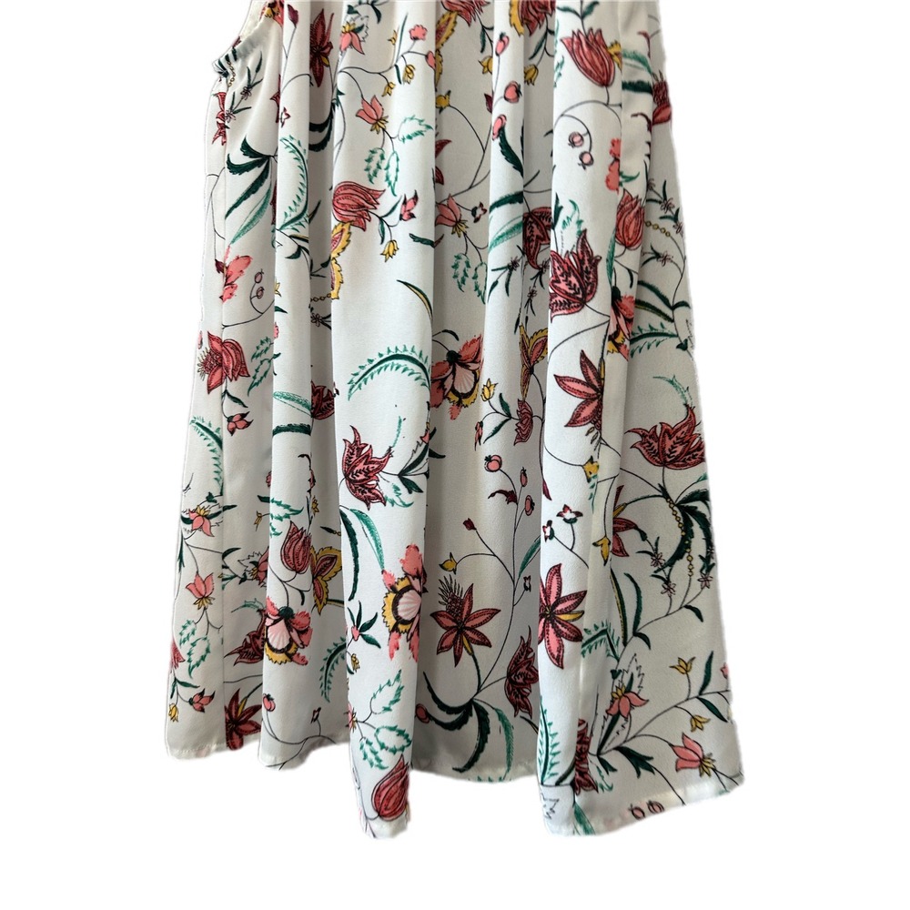 CeCe Floral Halter Neck Blouse Womens XS White‎ Sleeveless Pleated Top Excellent - Picture 3 of 7